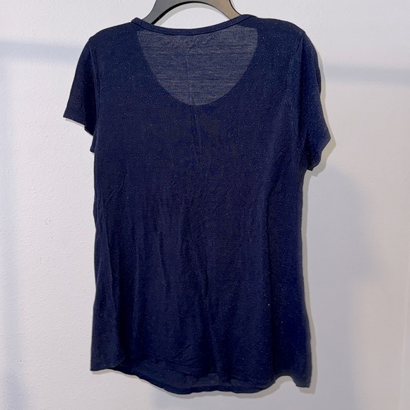 🍀5/$15🍀 basic top Navy blue Size Small - Picture 3 of 3
